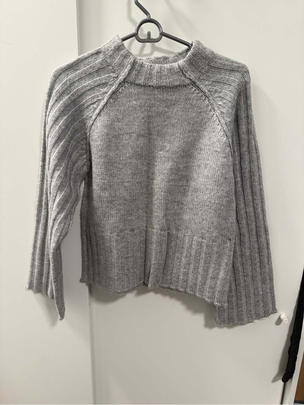 Design History Heather Grey Ribbed Crewneck Sweater